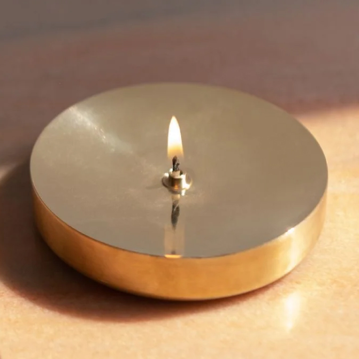 dipa-oil-lamp