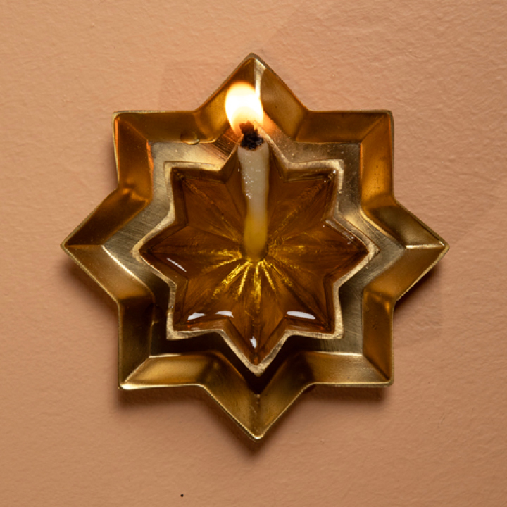 brass-star-diya