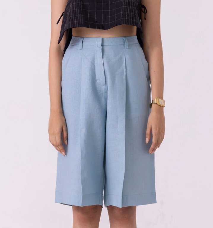 March Blue Linen Pleated Shorts